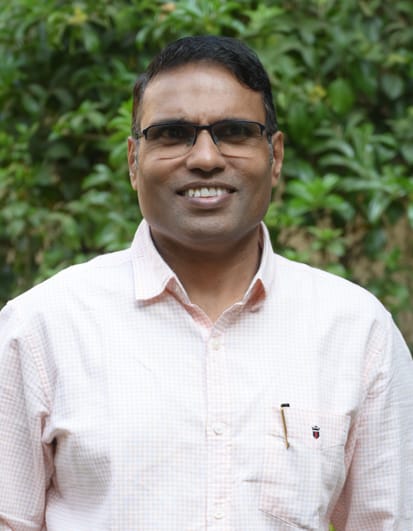 Dr Samir Dashputre